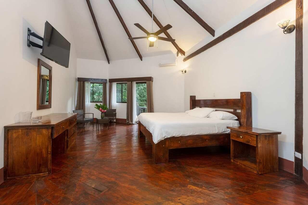 Villa Lapas Jungle Village Tarcoles Exterior photo