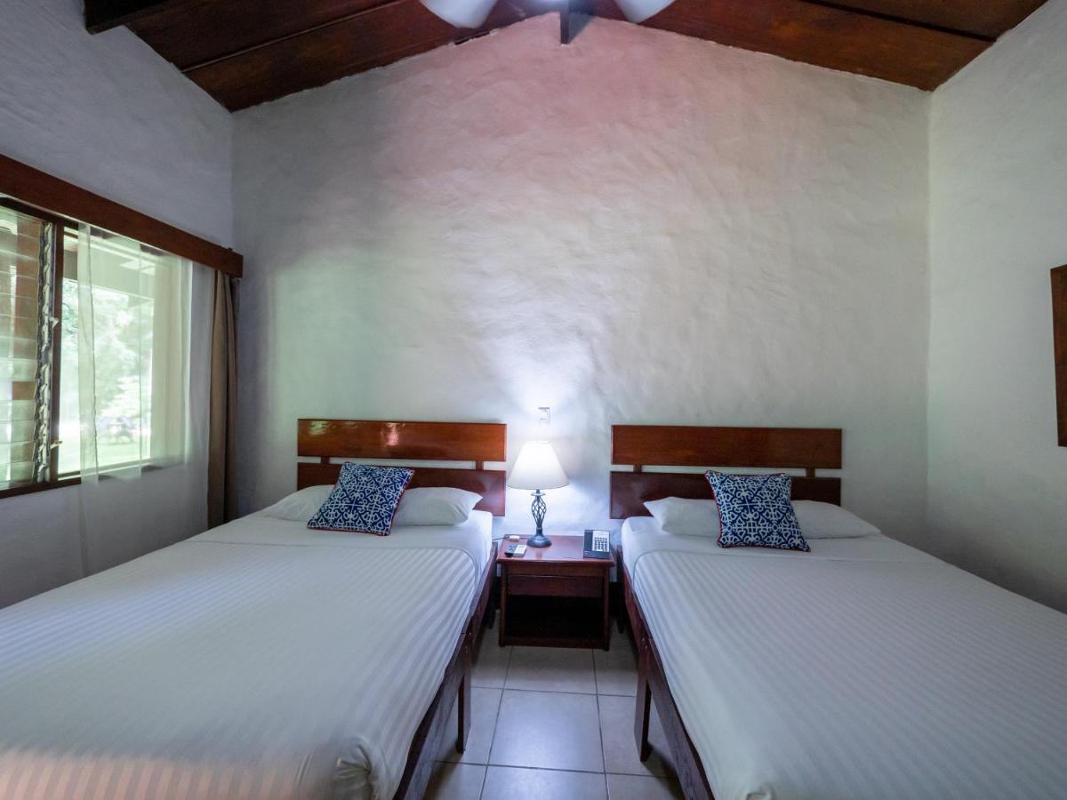 Villa Lapas Jungle Village Tarcoles Exterior photo