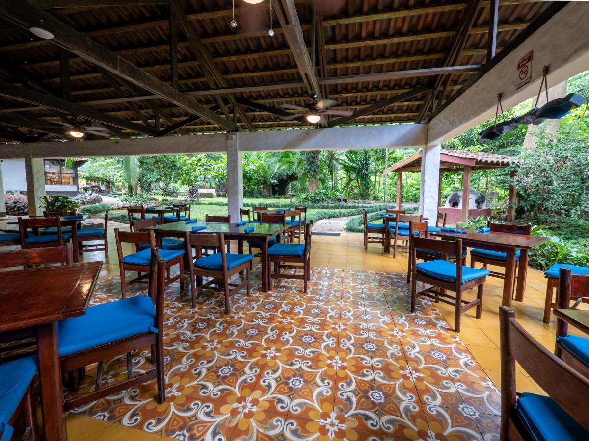 Villa Lapas Jungle Village Tarcoles Exterior photo